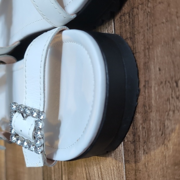 Schutz Ruth Embellished Leather Flatform Slingback Sandals Size 8.0 In White 1.5 - Picture 11 of 12